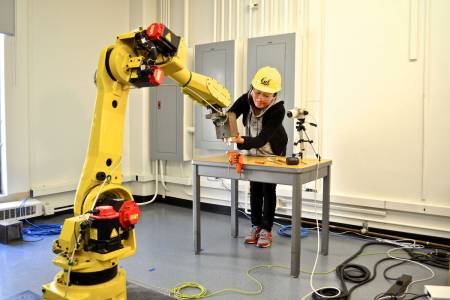 Changliu Liu Working with Robot